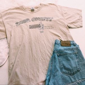 Vintage Khaki Door County T-shirt